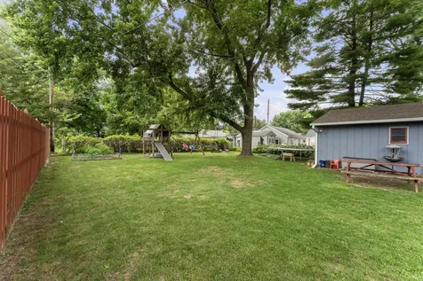 2912 43RD Street Rock Island IL 61201