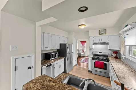 2912 43RD Street Rock Island IL 61201