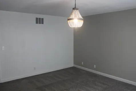 816 Oaklawn Avenue East Moline IL 61244