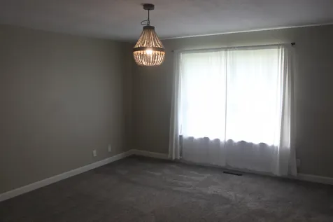816 Oaklawn Avenue East Moline IL 61244