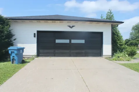 816 Oaklawn Avenue East Moline IL 61244