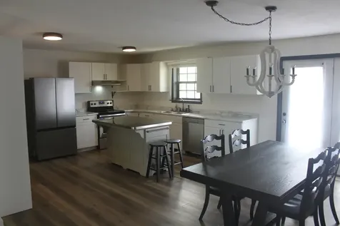 816 Oaklawn Avenue East Moline IL 61244