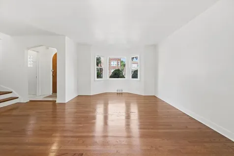 10141 South Rhodes Avenue Chicago IL 60628