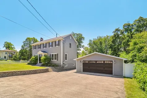 4103 Old Grand Avenue Gurnee IL 60031
