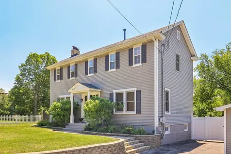 4103 Old Grand Avenue Gurnee IL 60031
