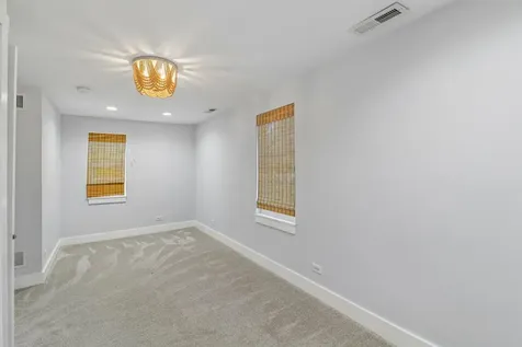 4103 Old Grand Avenue Gurnee IL 60031
