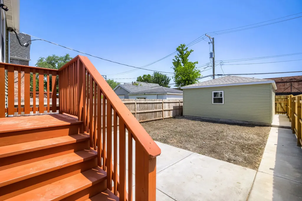 7239 South Marshfield Avenue Chicago IL 60636