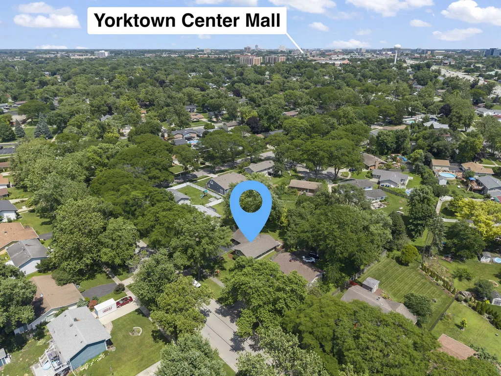 2S603 Gray Avenue Lombard IL 60148