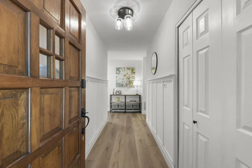2S603 Gray Avenue Lombard IL 60148