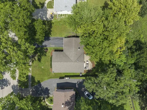 2S603 Gray Avenue Lombard IL 60148