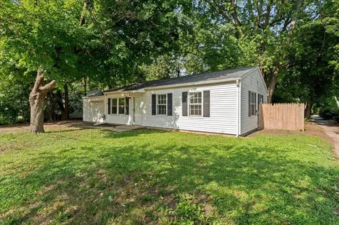 1615 South Mattis Avenue Champaign IL 61821
