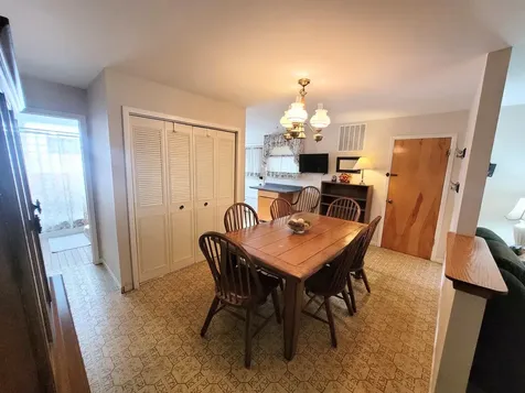 14545 Avers Avenue Midlothian IL 60445