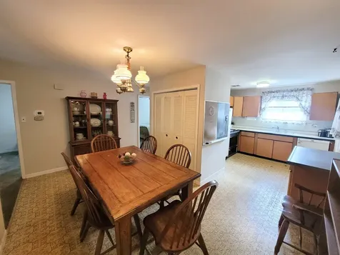 14545 Avers Avenue Midlothian IL 60445