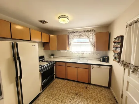14545 Avers Avenue Midlothian IL 60445