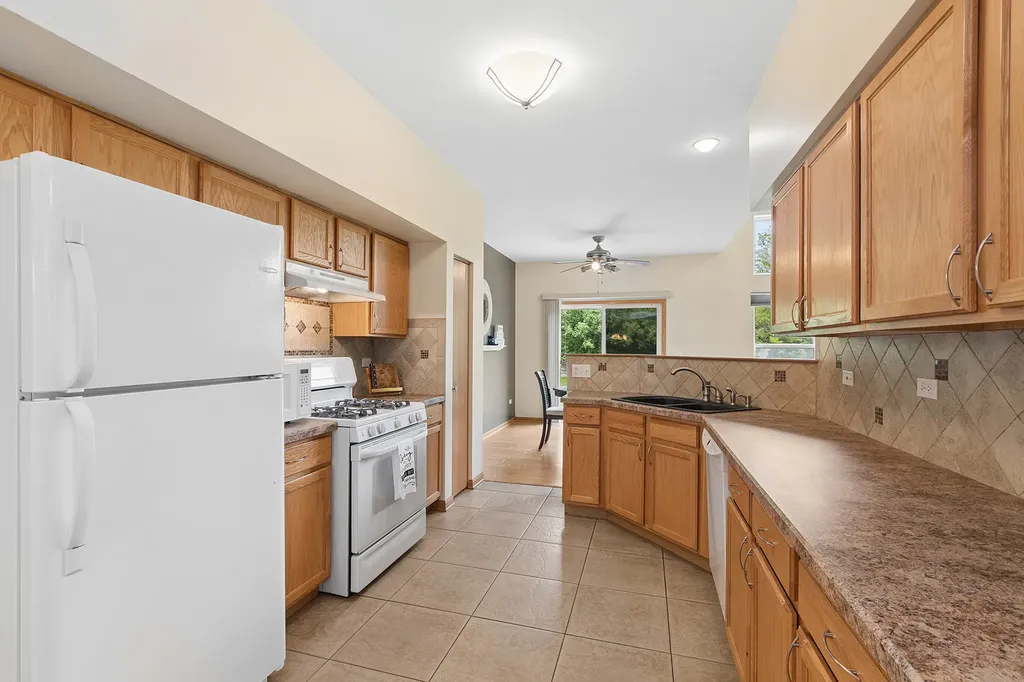 14908 West Victoria Crossing Lockport IL 60441