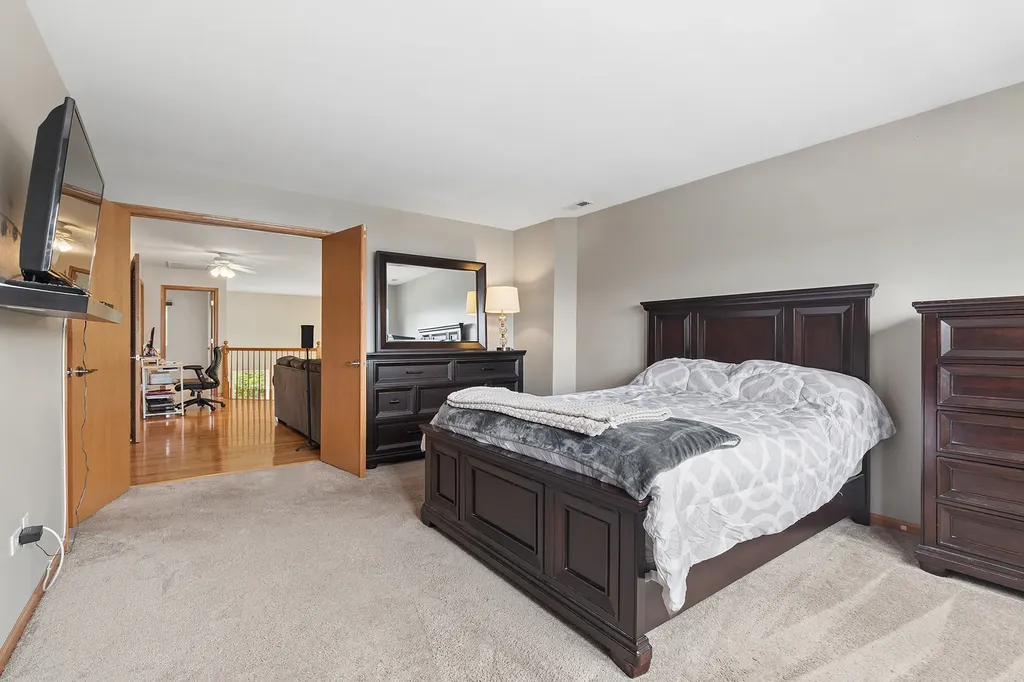 14908 West Victoria Crossing Lockport IL 60441