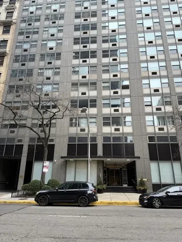 253 East Delaware Place Chicago IL 60611