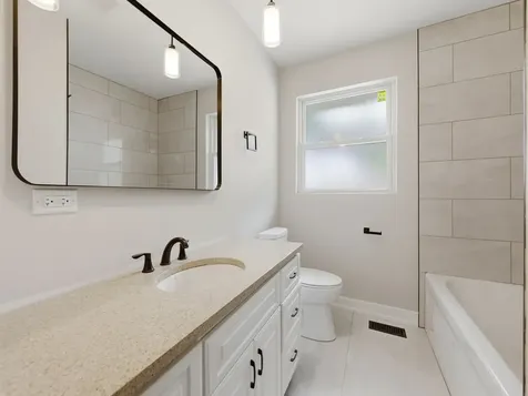 5544 Oakdale Drive Oak Lawn IL 60453
