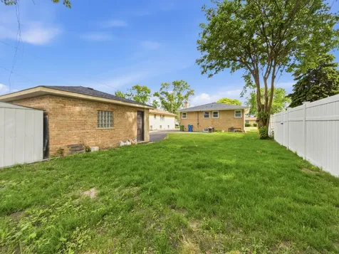 5544 Oakdale Drive Oak Lawn IL 60453