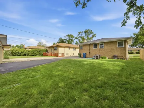 5544 Oakdale Drive Oak Lawn IL 60453