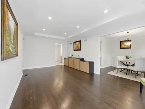 5544 Oakdale Drive Oak Lawn IL 60453