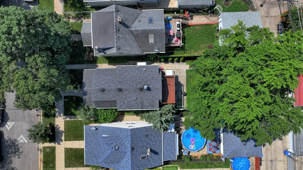 5414 North Menard Avenue Chicago IL 60630
