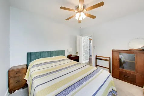 5414 North Menard Avenue Chicago IL 60630