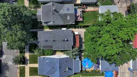 5414 North Menard Avenue Chicago IL 60630