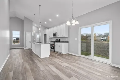 3 Dogwood Way Ottawa IL 61350