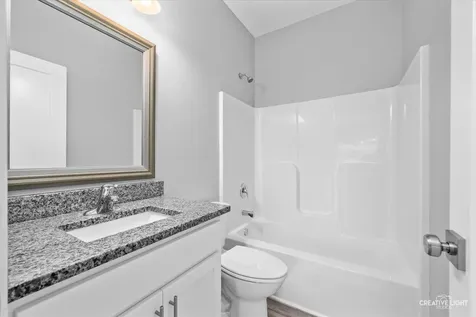 3 Dogwood Way Ottawa IL 61350