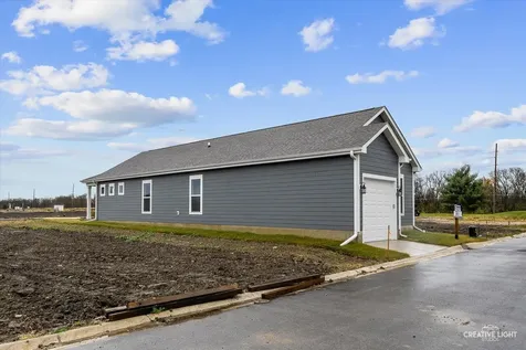 3 Dogwood Way Ottawa IL 61350