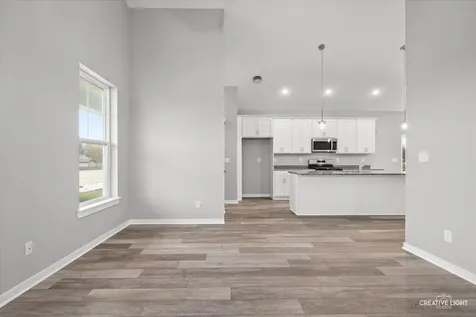 3 Dogwood Way Ottawa IL 61350