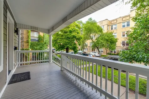 3105 West Leland Avenue Chicago IL 60625
