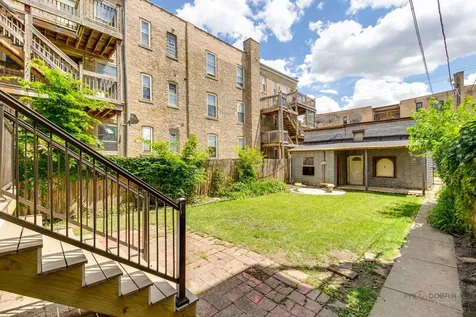 3105 West Leland Avenue Chicago IL 60625