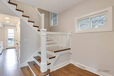 3105 West Leland Avenue Chicago IL 60625