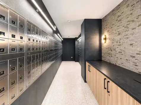 4250 North Marine Drive Chicago IL 60613