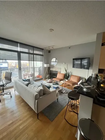 1546 North Orleans Street Chicago IL 60610