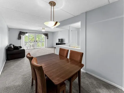 710 Creekside Drive Mount Prospect IL 60056