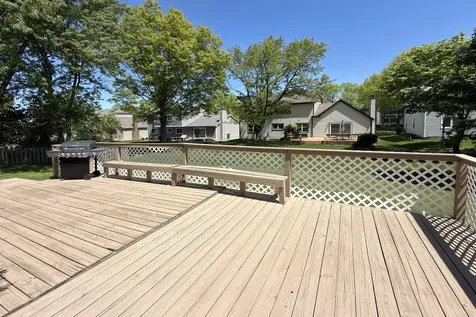 505 Tebay Place W Schaumburg IL 60194