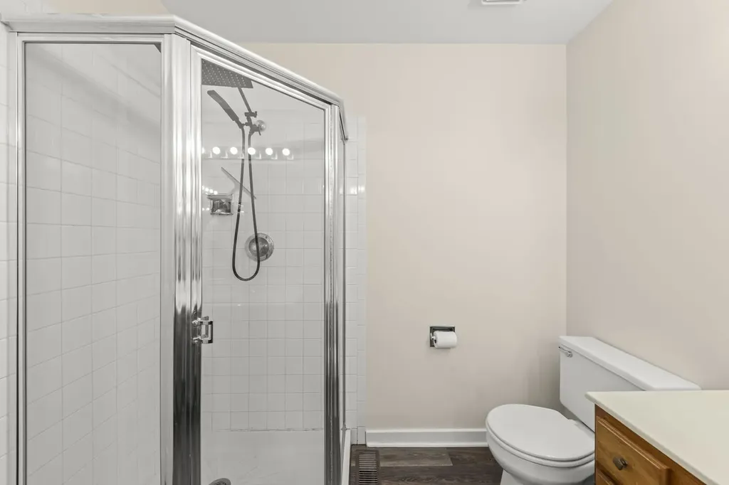 30W016 Redwood Court Warrenville IL 60555