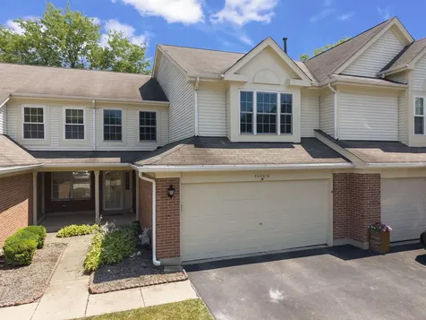 30W016 Redwood Court Warrenville IL 60555