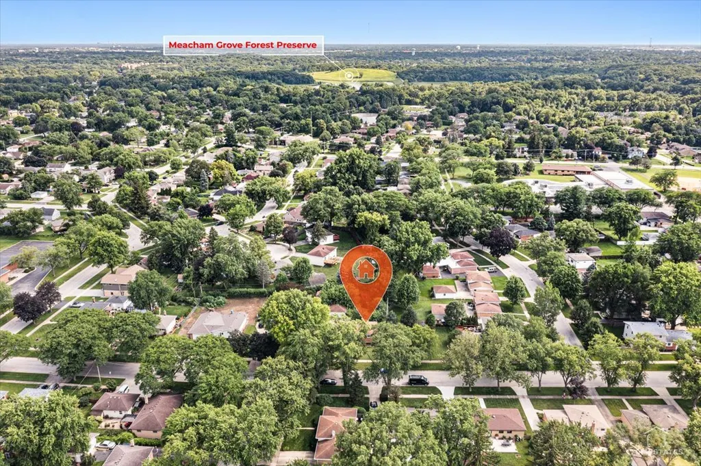 215 East Bryn Mawr Avenue Roselle IL 60172