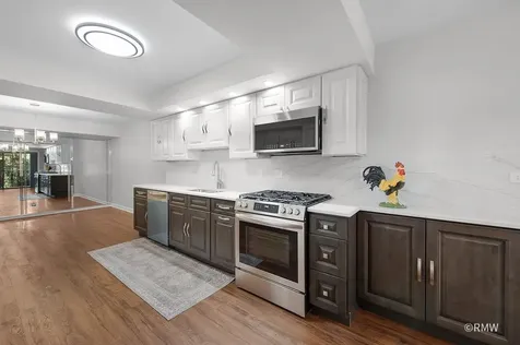 467 Hiawatha Trail Wood Dale IL 60191