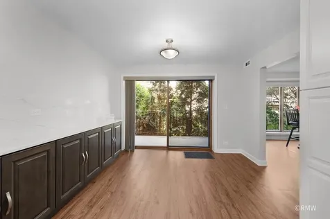 467 Hiawatha Trail Wood Dale IL 60191