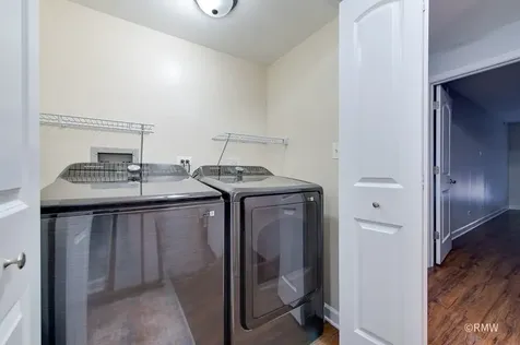 467 Hiawatha Trail Wood Dale IL 60191