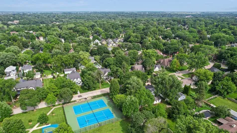 505 Mosedale Street St. Charles IL 60174