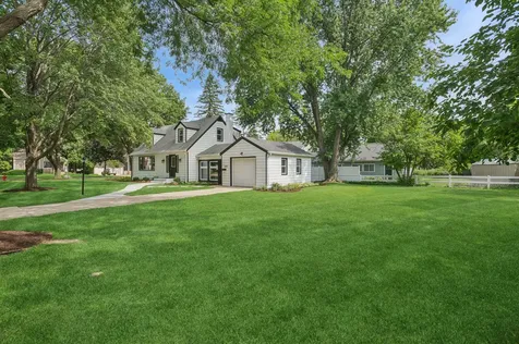 505 Mosedale Street St. Charles IL 60174