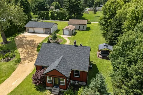 1712 Big Island Parkway Rock Island IL 60201
