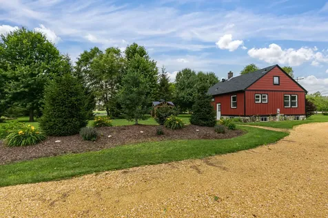 1712 Big Island Parkway Rock Island IL 60201