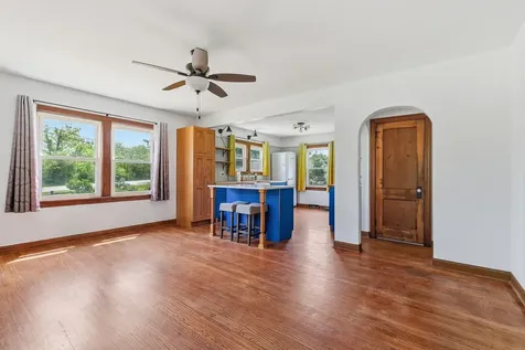 1712 Big Island Parkway Rock Island IL 60201
